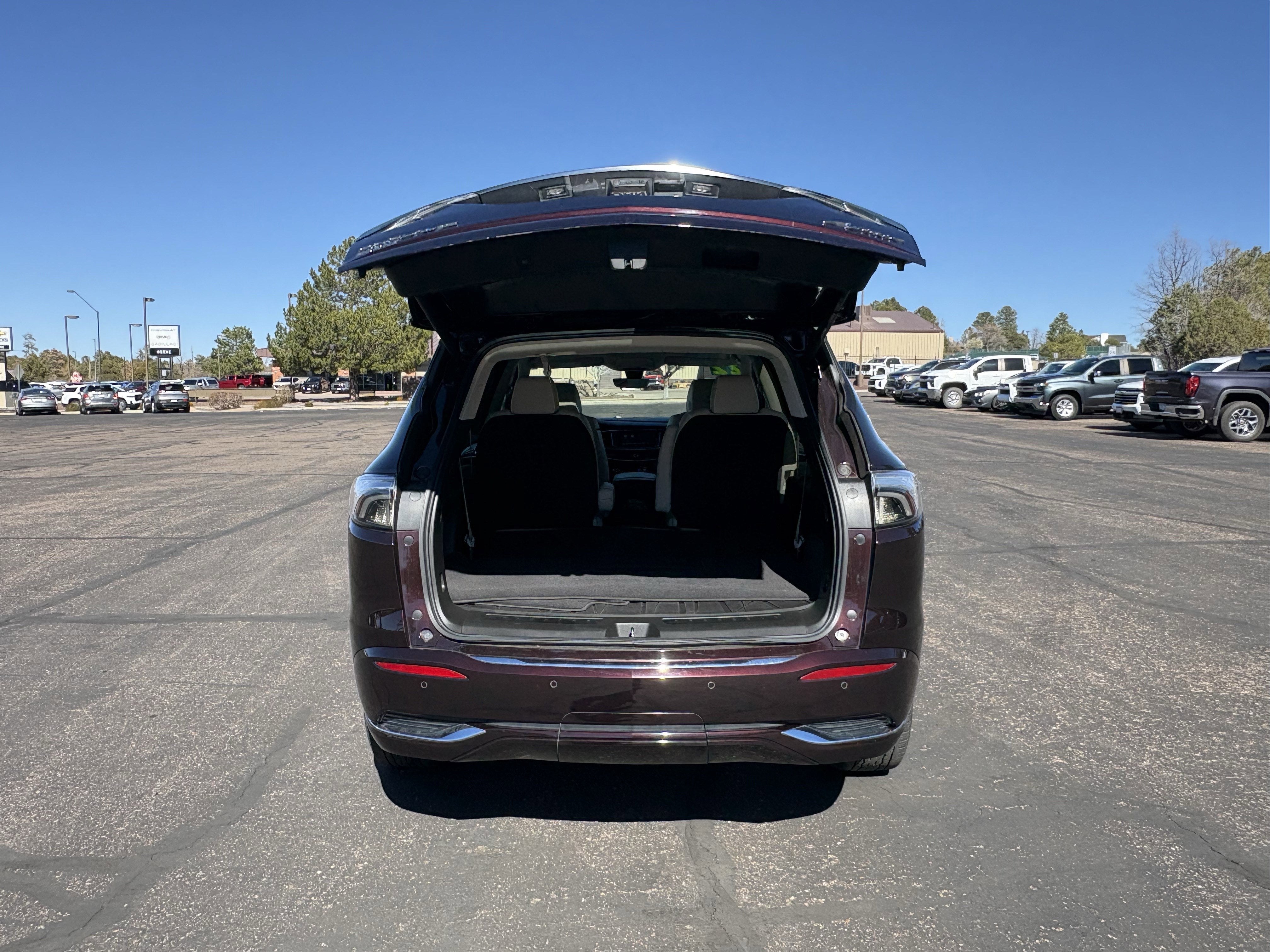 2022 Buick Enclave Avenir