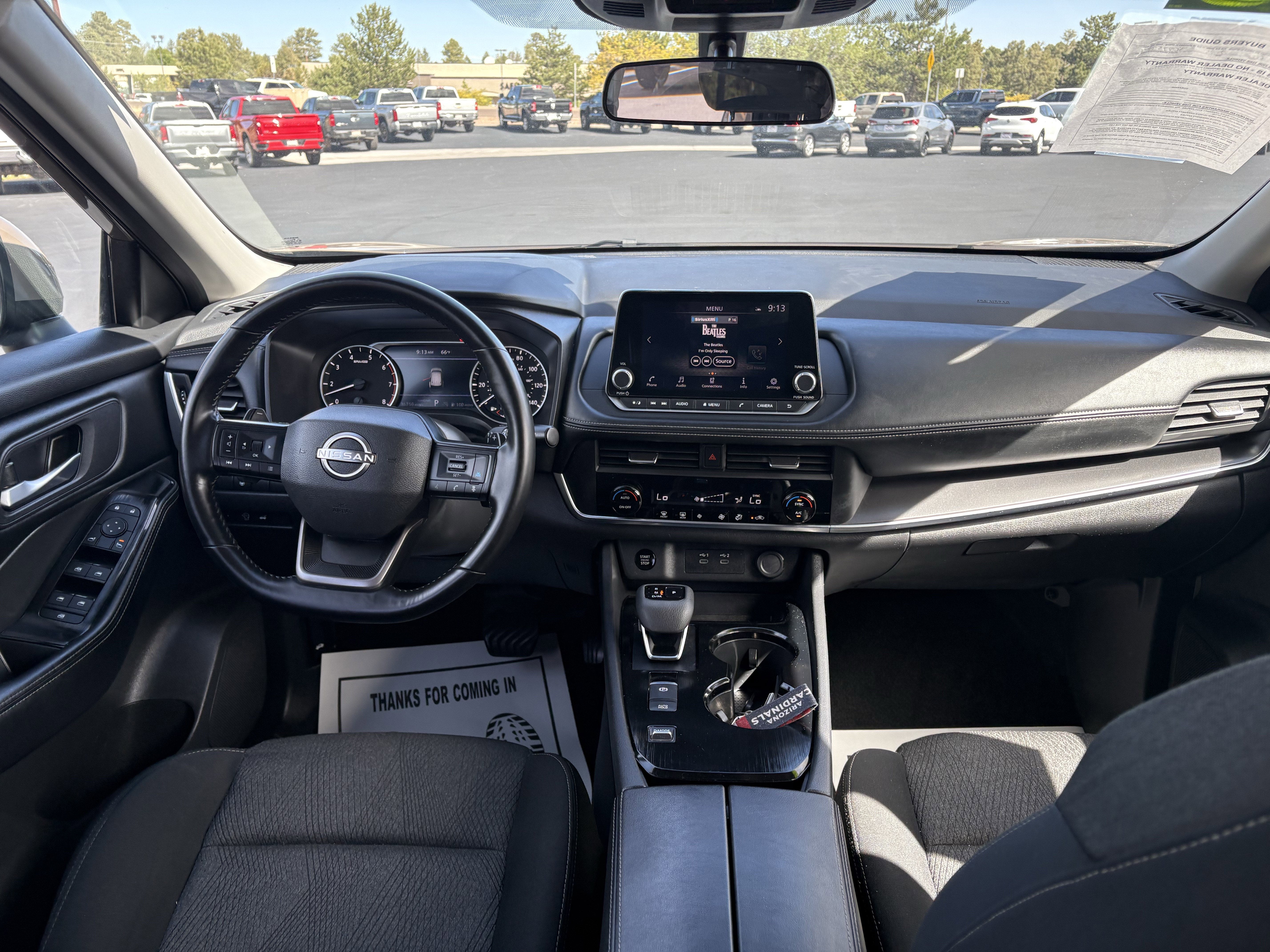 2025 Nissan Rogue SV