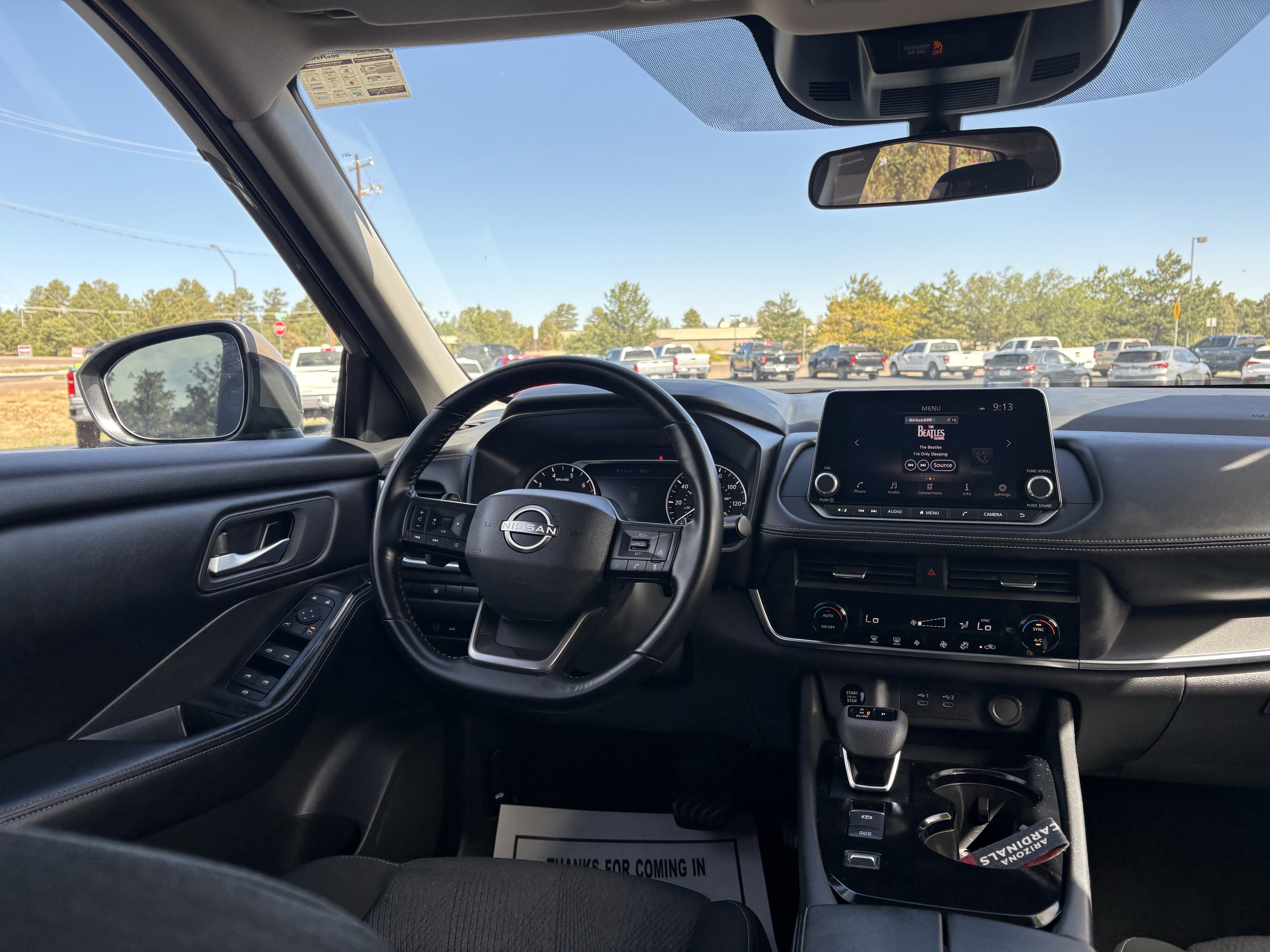 2025 Nissan Rogue SV