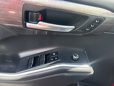 2022 Toyota Highlander Platinum