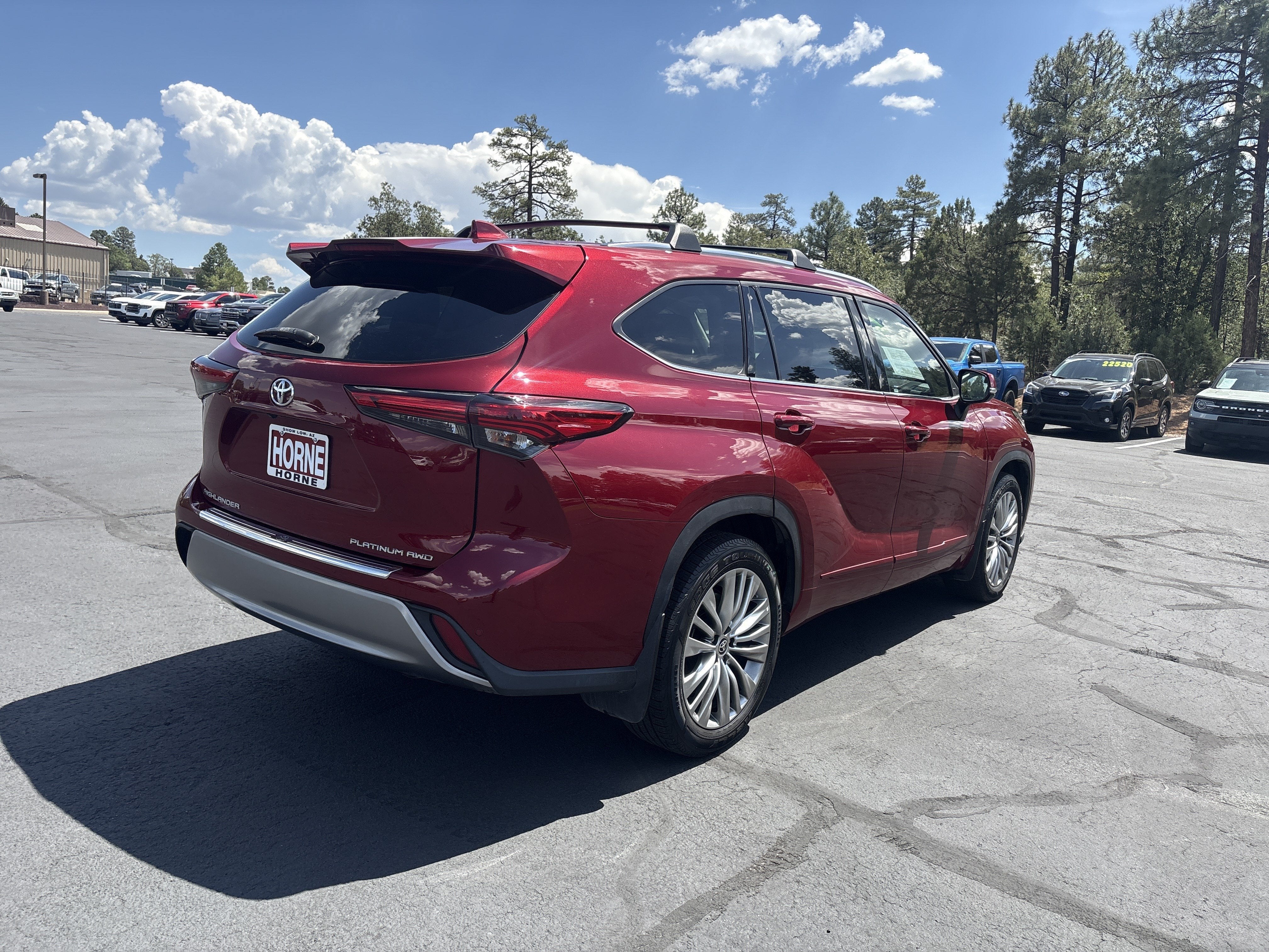 2022 Toyota Highlander Platinum