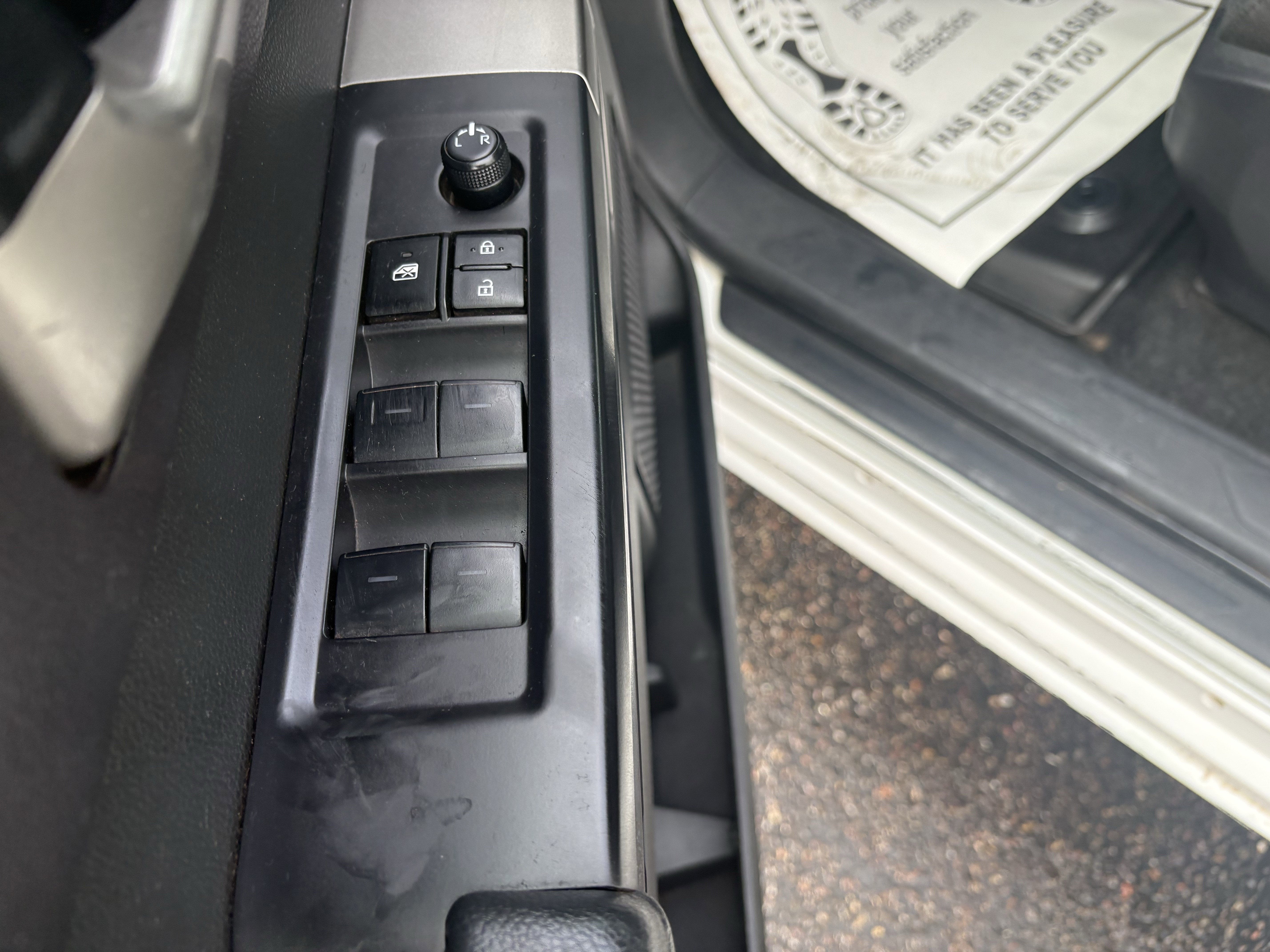 2024 Toyota Tundra 4WD SR5