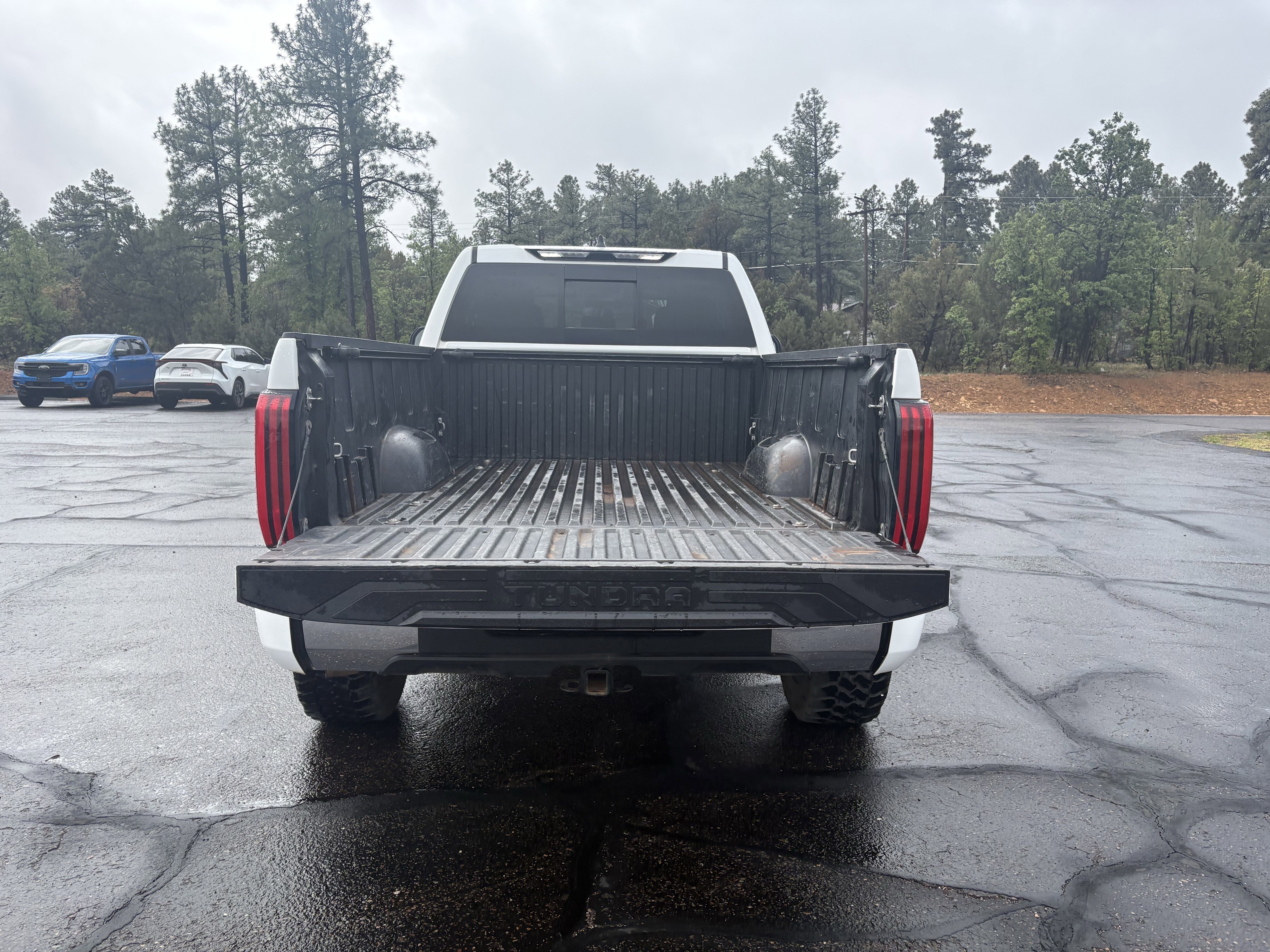 2024 Toyota Tundra 4WD SR5
