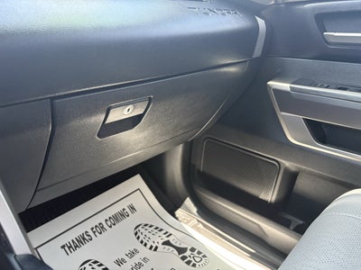 2024 Toyota Tundra 4WD SR5
