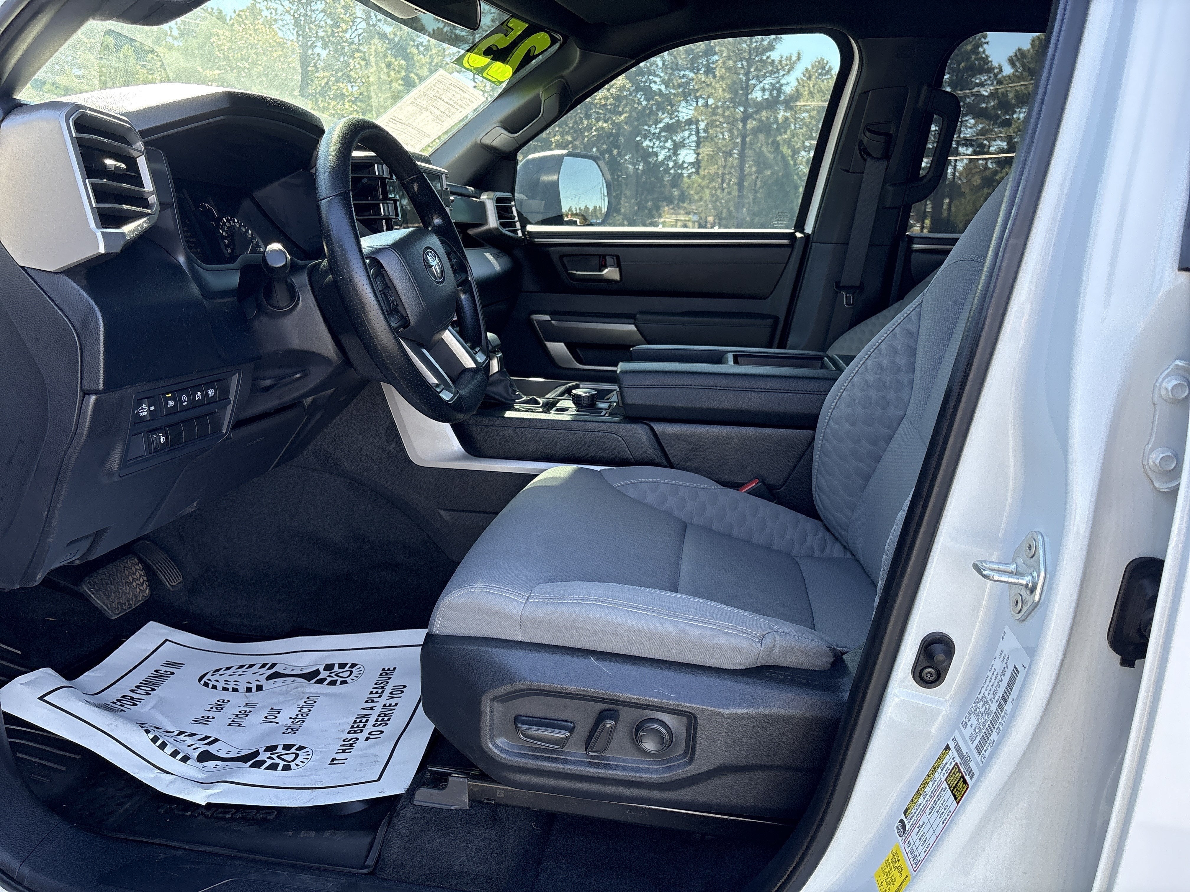2025 Toyota Tundra 4WD SR