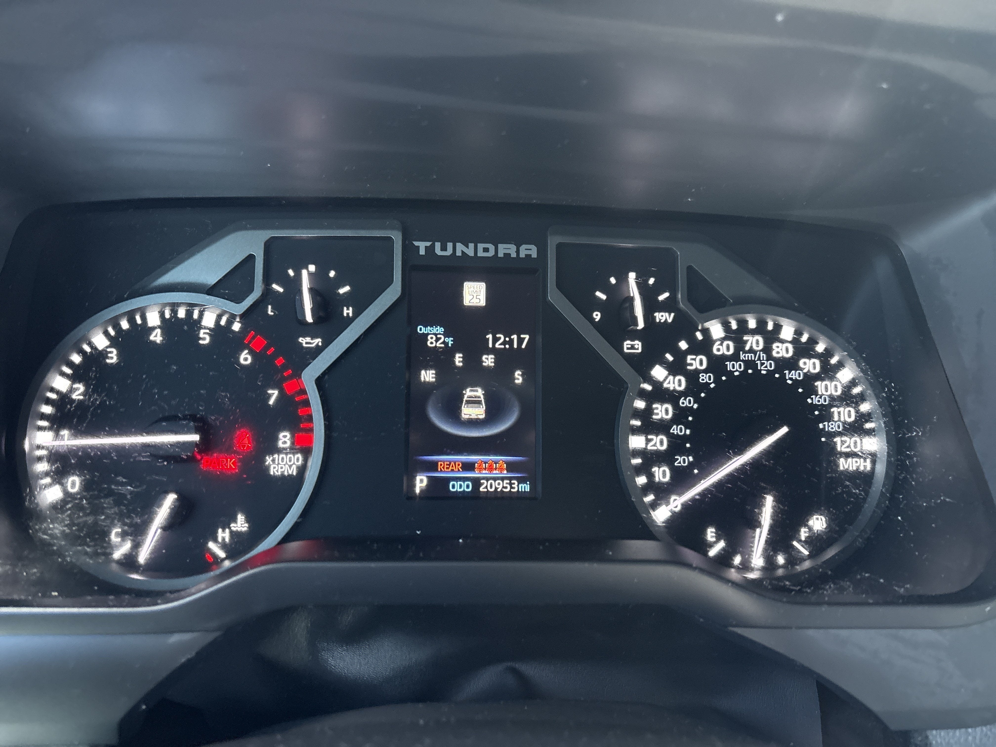 2025 Toyota Tundra 4WD SR