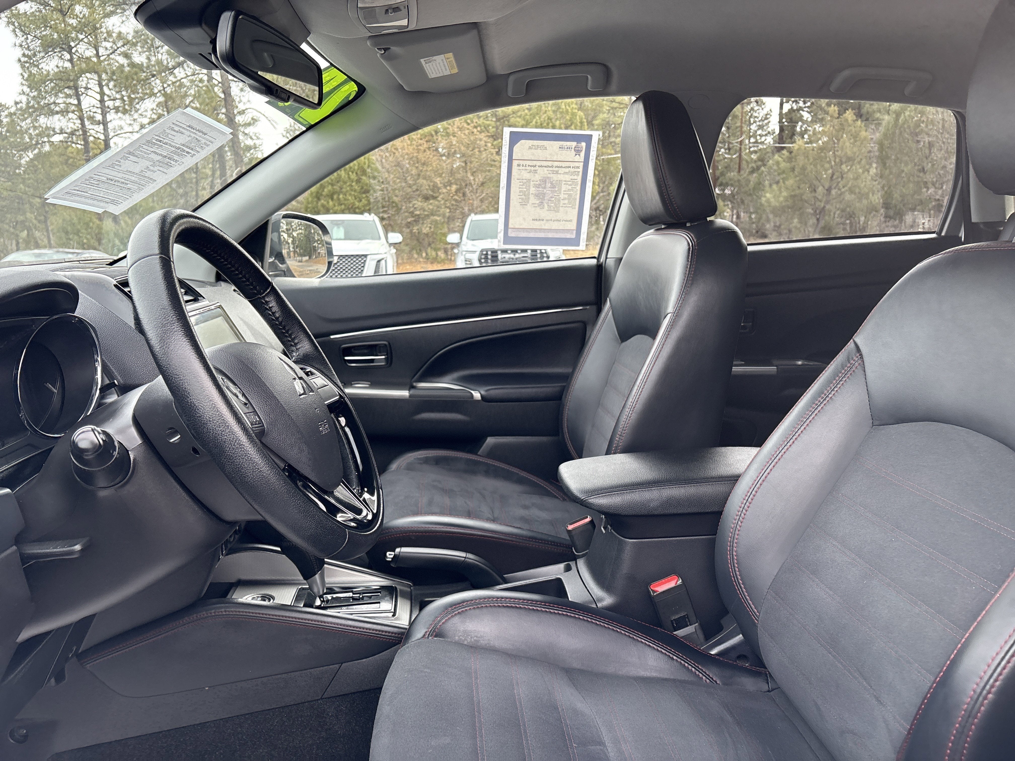 2024 Mitsubishi Outlander Sport S