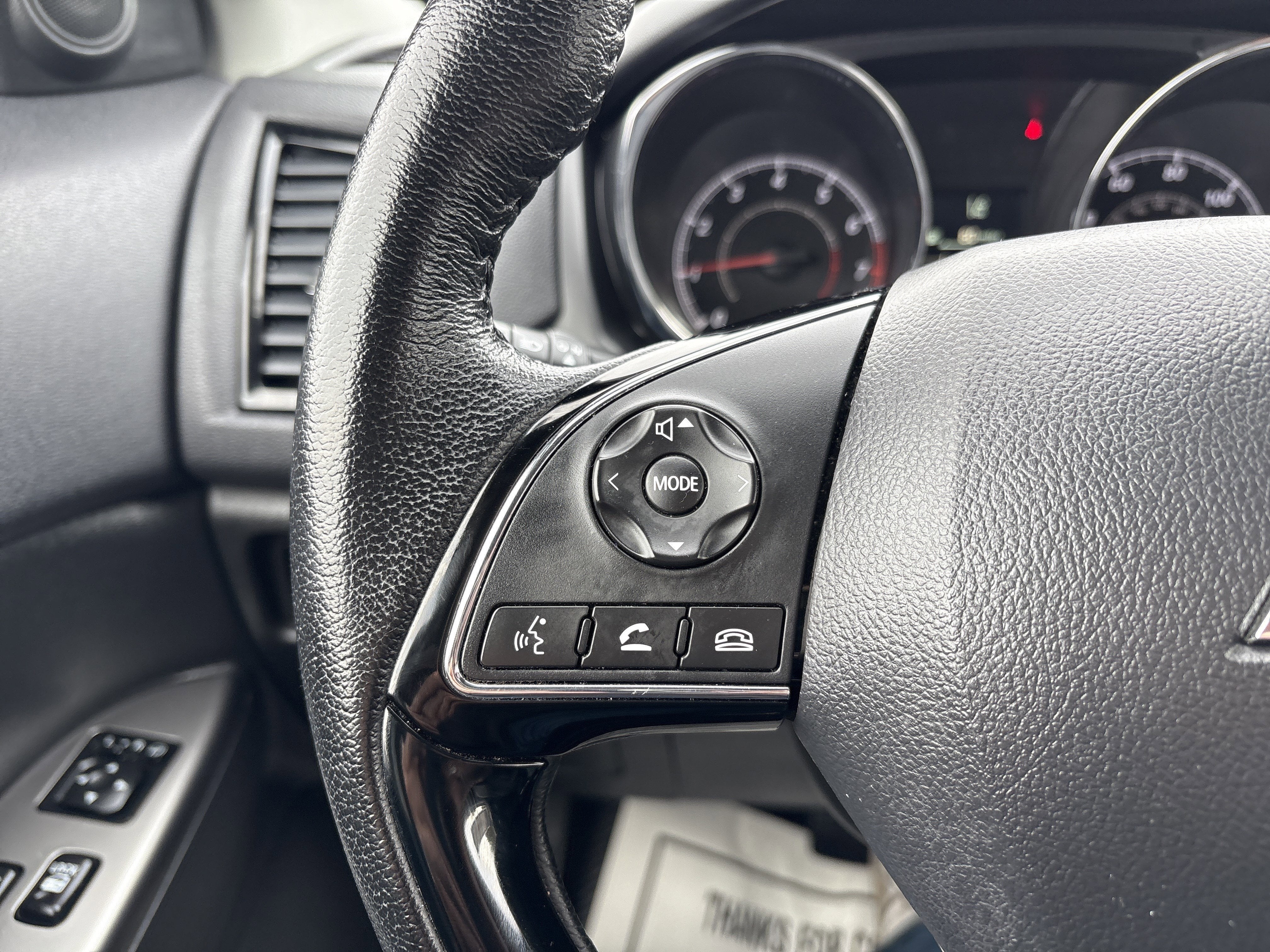 2024 Mitsubishi Outlander Sport S