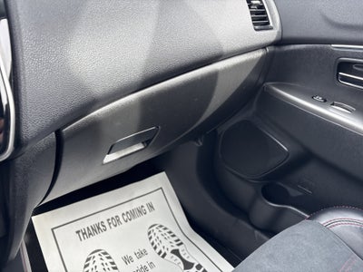 2024 Mitsubishi Outlander Sport S