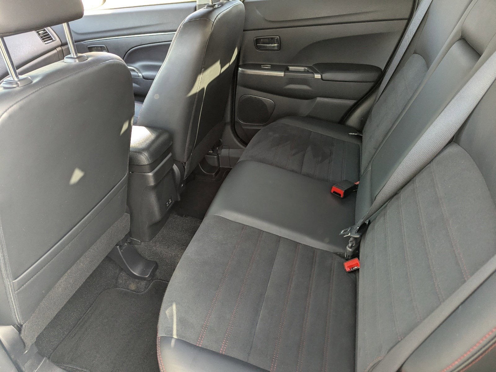 2024 Mitsubishi Outlander Sport S