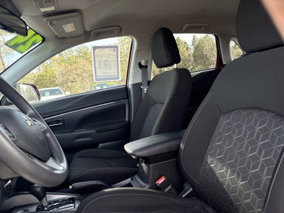 2024 Mitsubishi Outlander Sport S