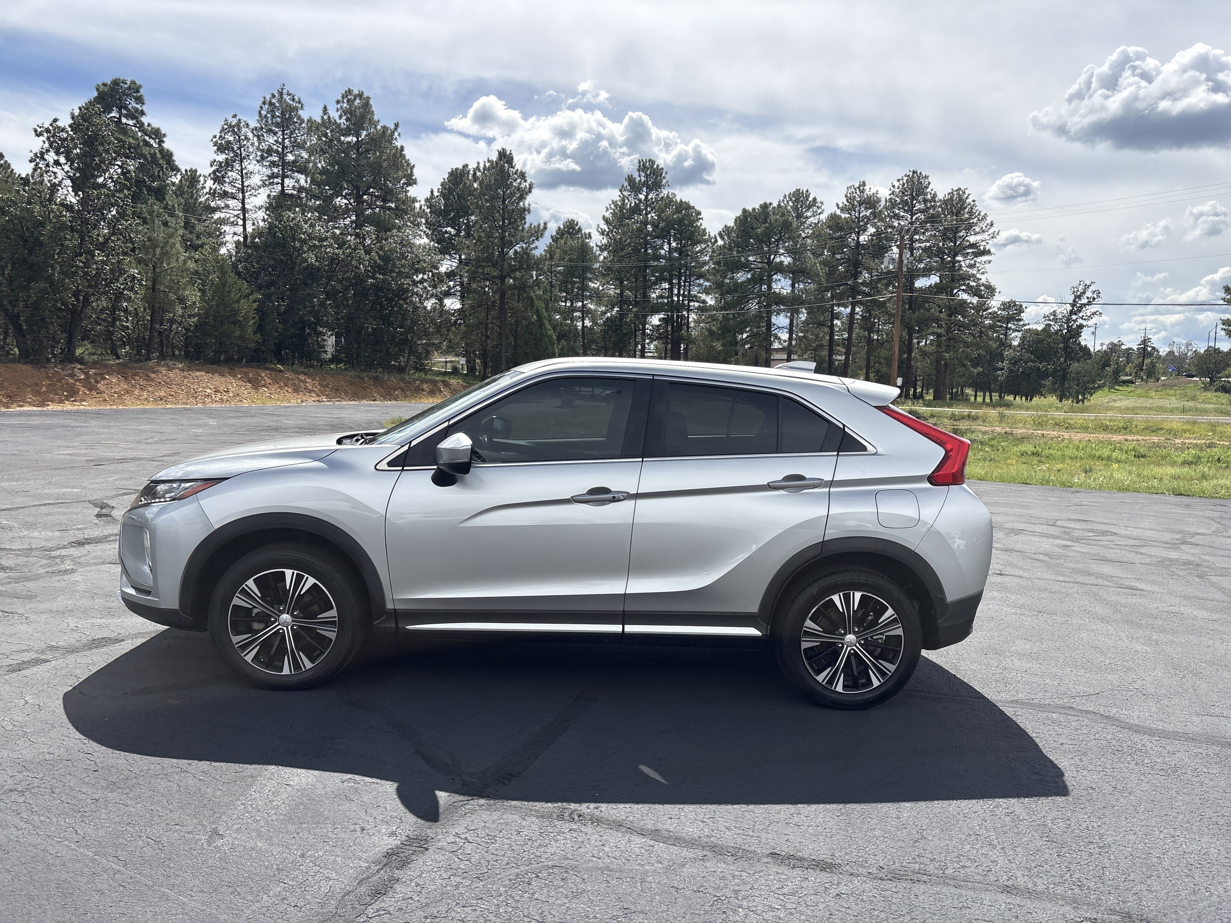 2020 Mitsubishi Eclipse Cross SE