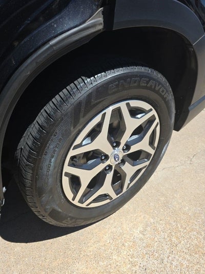 2023 Subaru Forester Premium