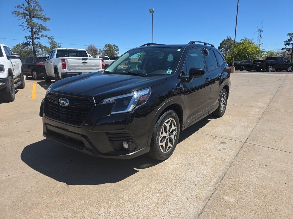 2023 Subaru Forester Premium
