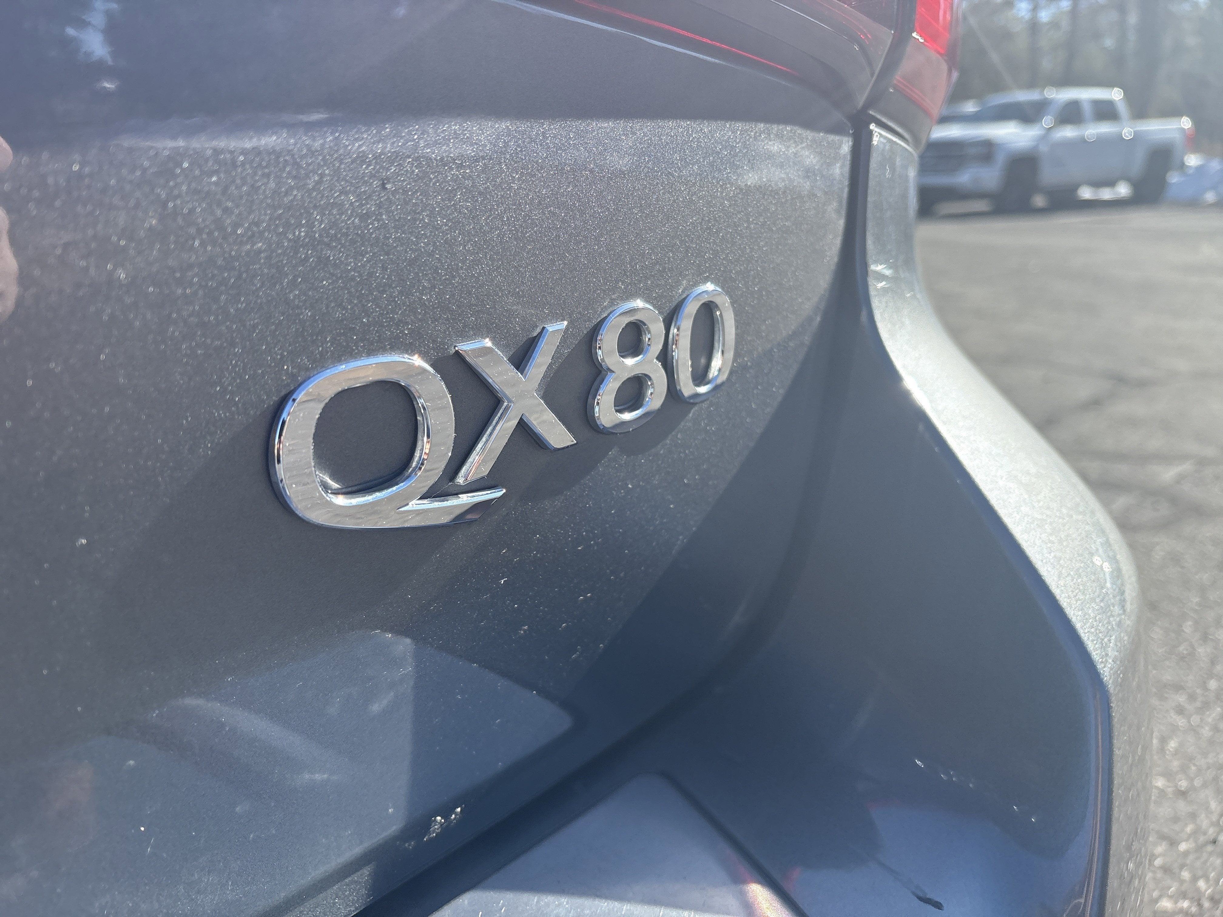 2019 INFINITI QX80 LUXE