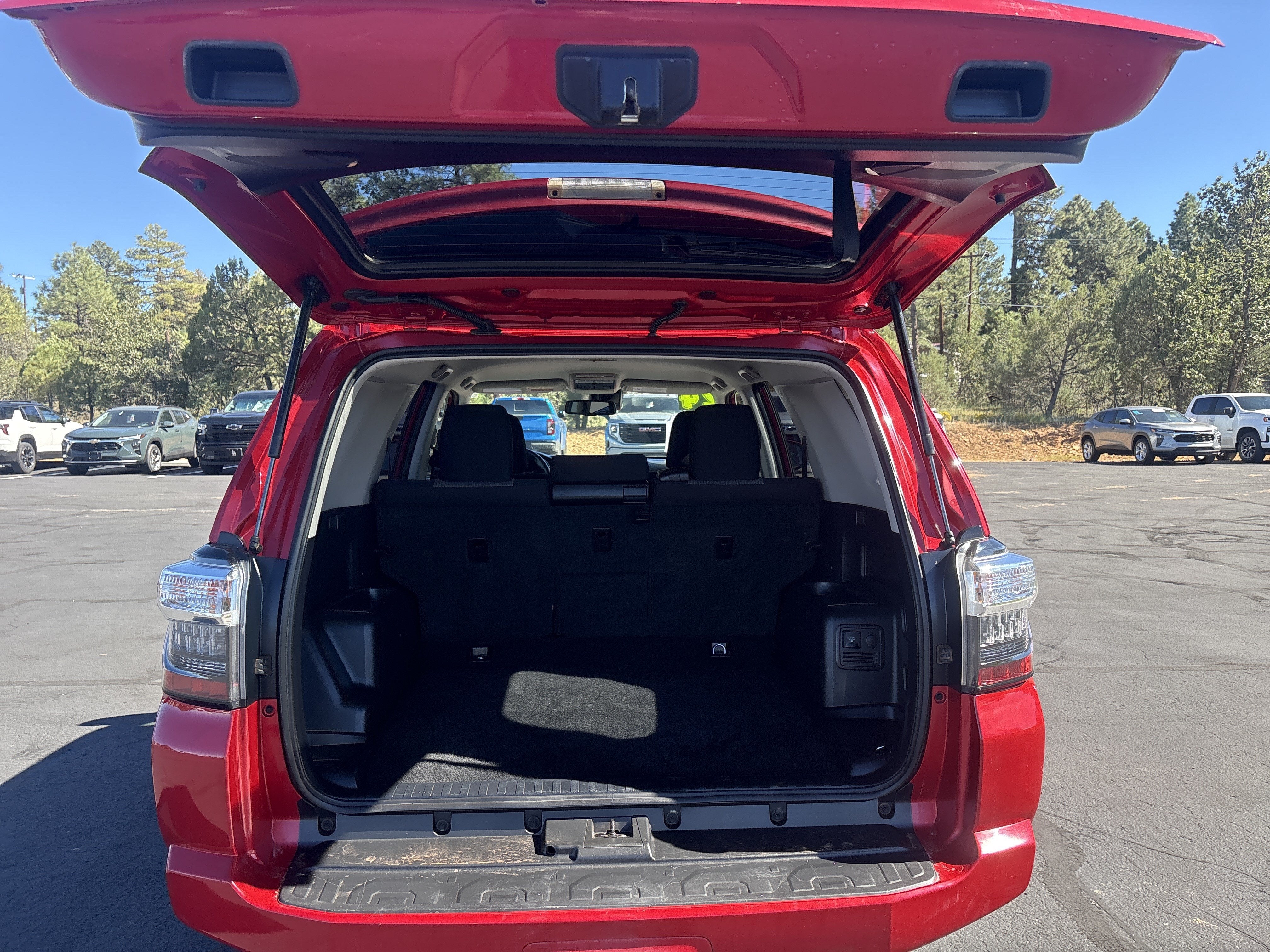 2024 Toyota 4Runner SR5