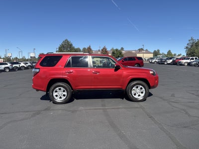 2024 Toyota 4Runner SR5