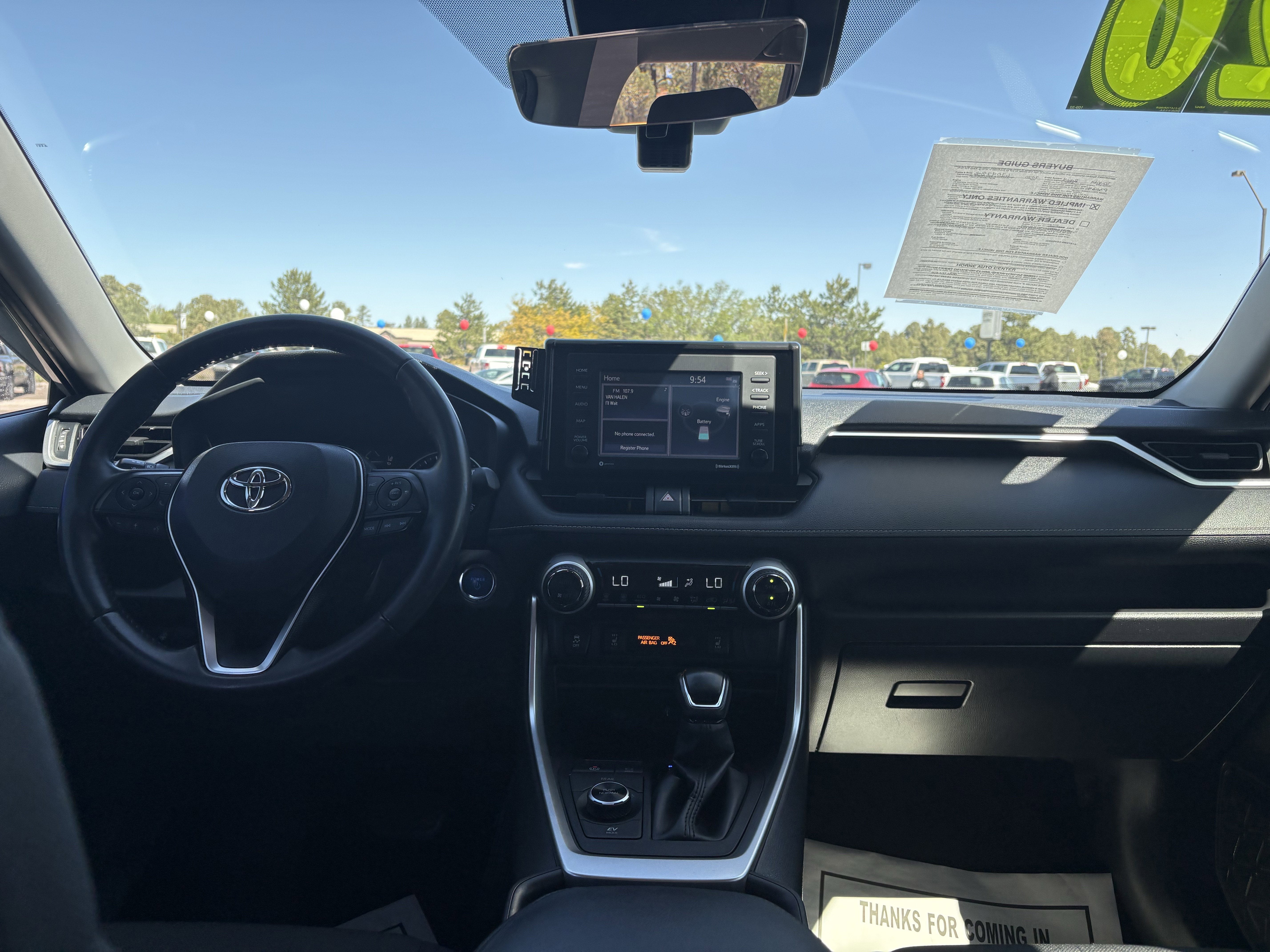 2020 Toyota RAV4 Hybrid XLE
