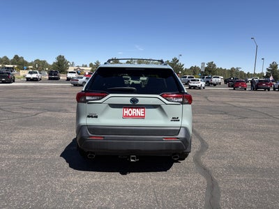 2020 Toyota RAV4 Hybrid XLE