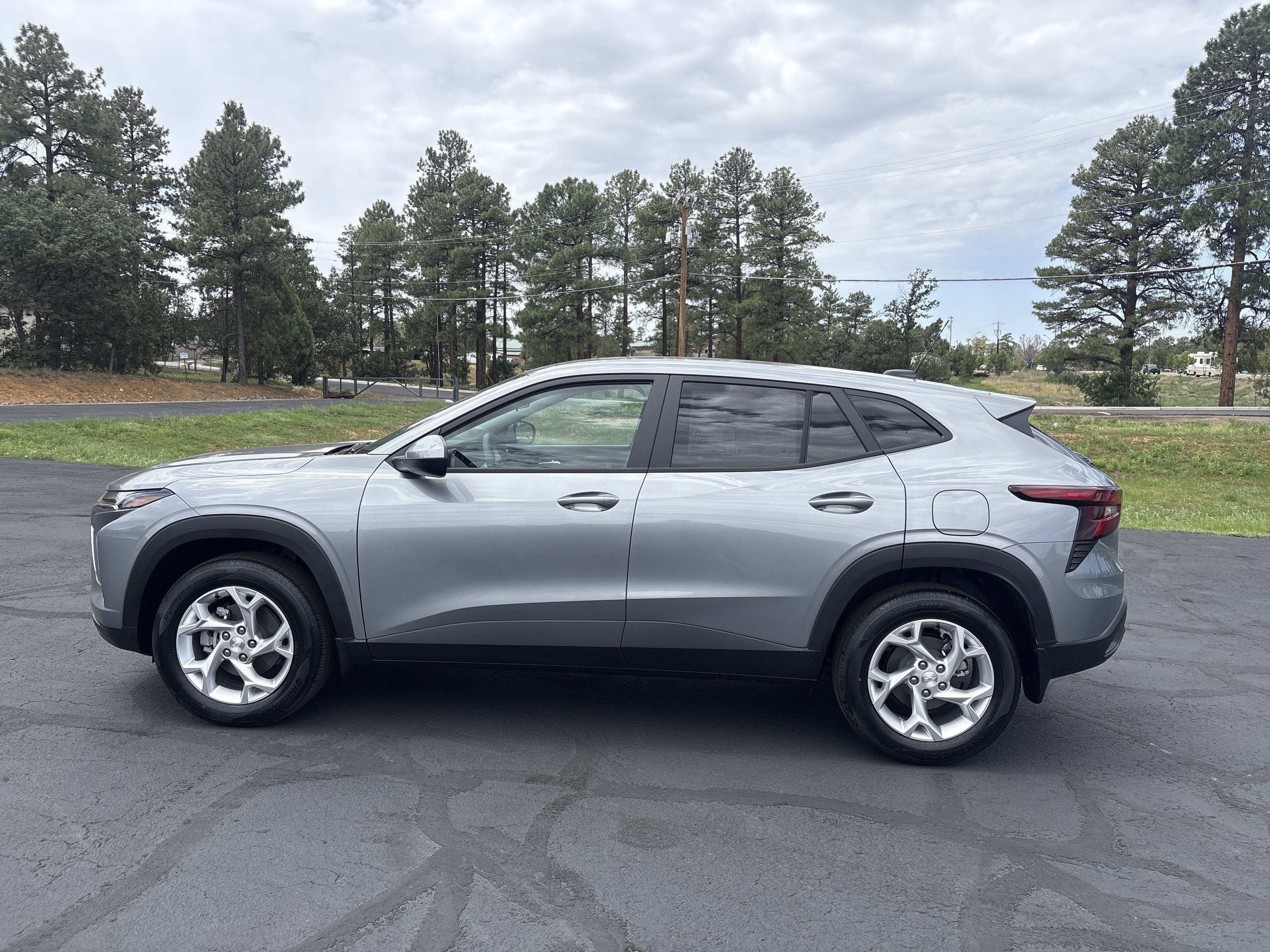 2026 Chevrolet Trax LS - Photo 6