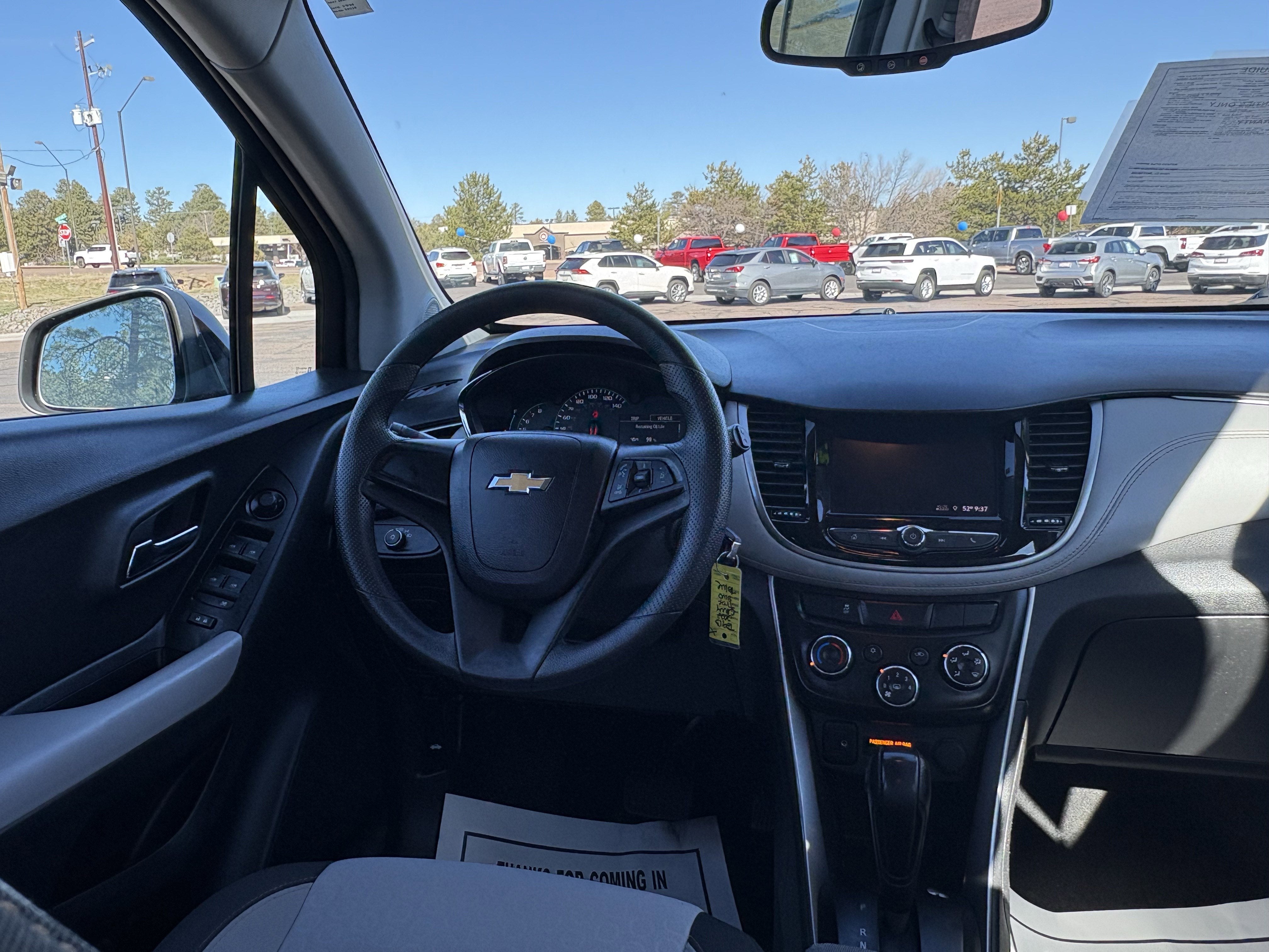 2022 Chevrolet Trax LS