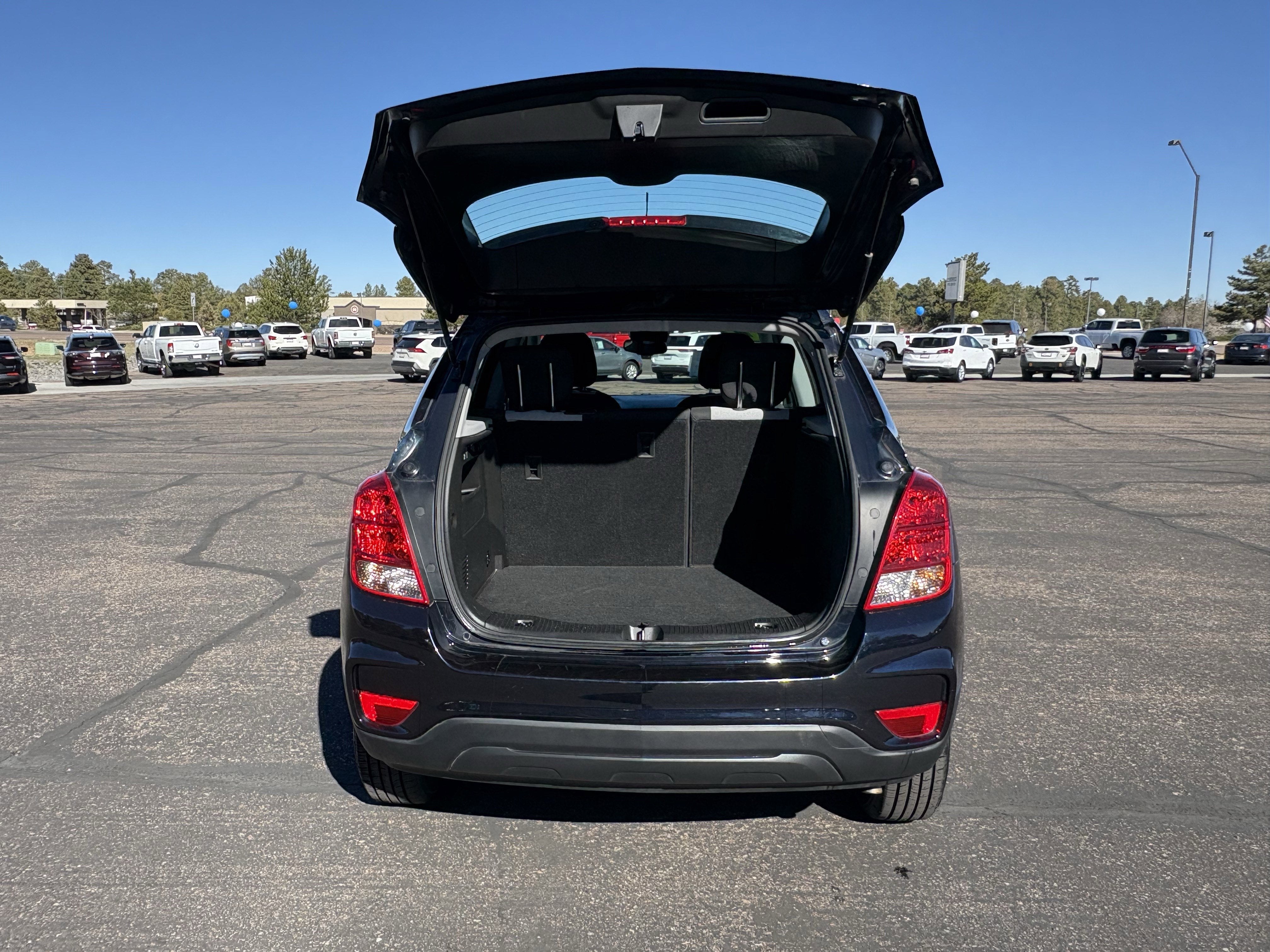 2022 Chevrolet Trax LS