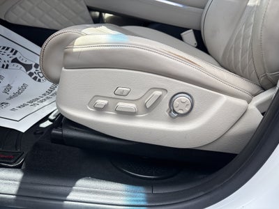 2023 Genesis GV80 Base