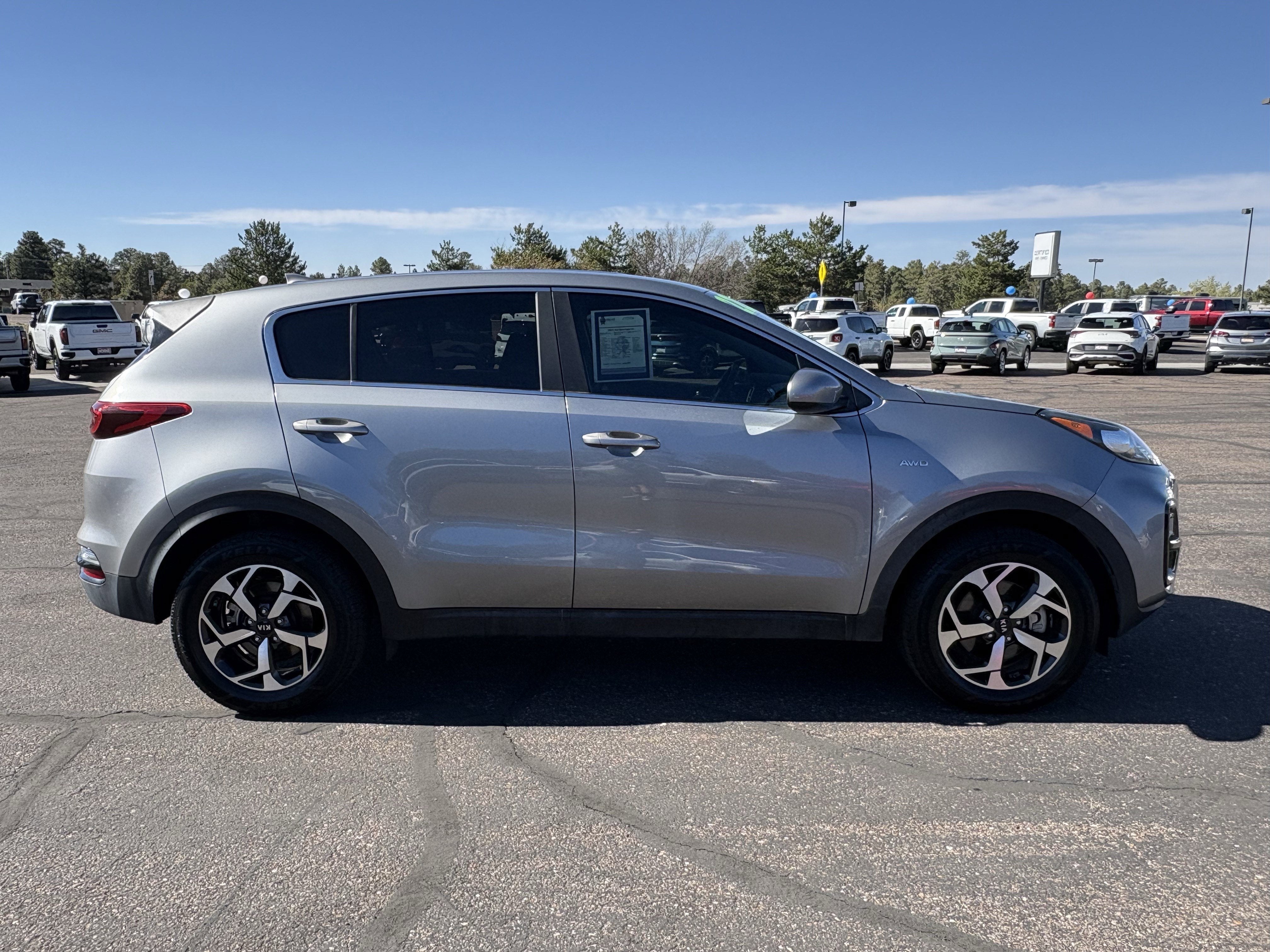 2022 Kia Sportage LX