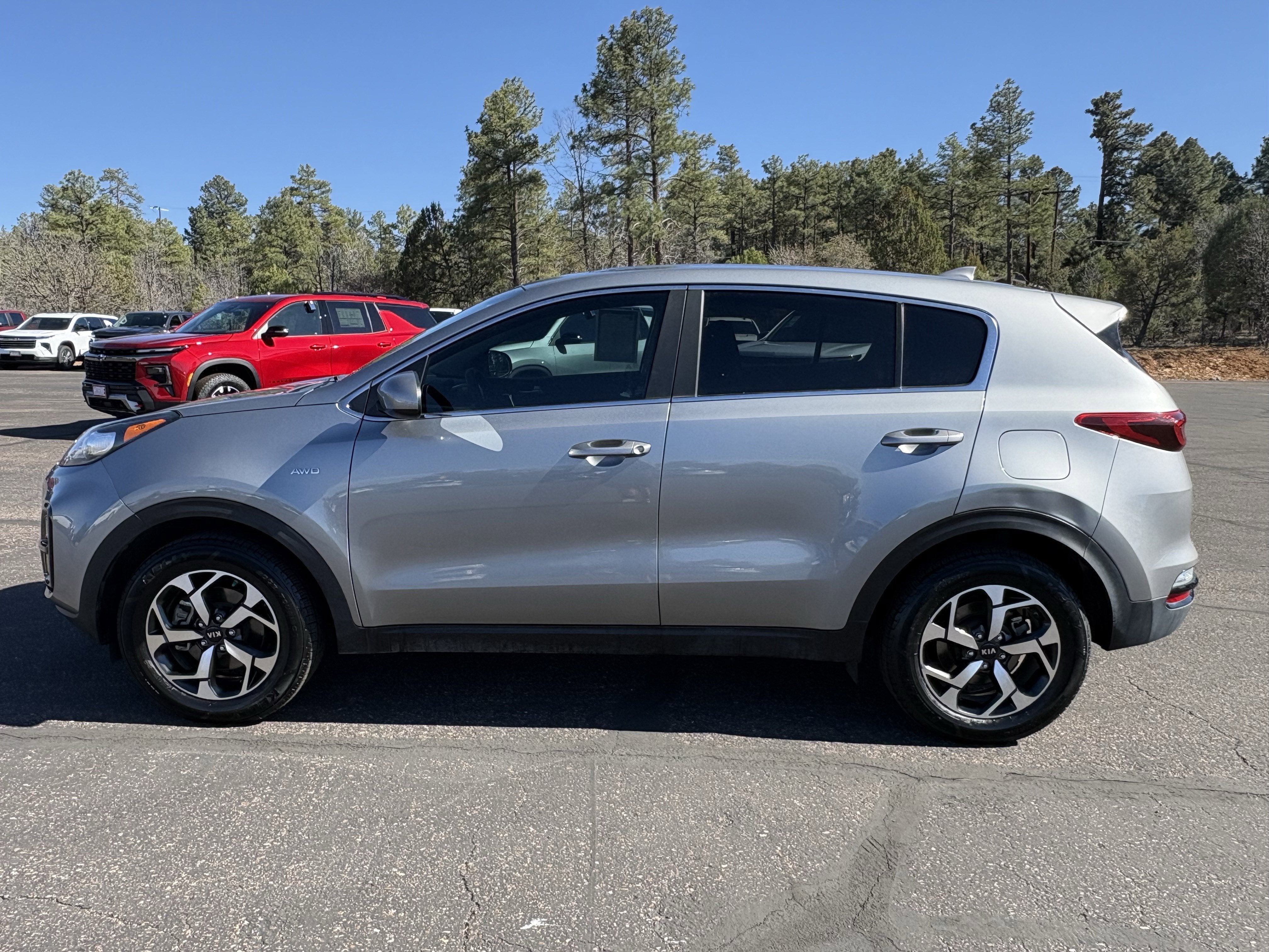 2022 Kia Sportage LX