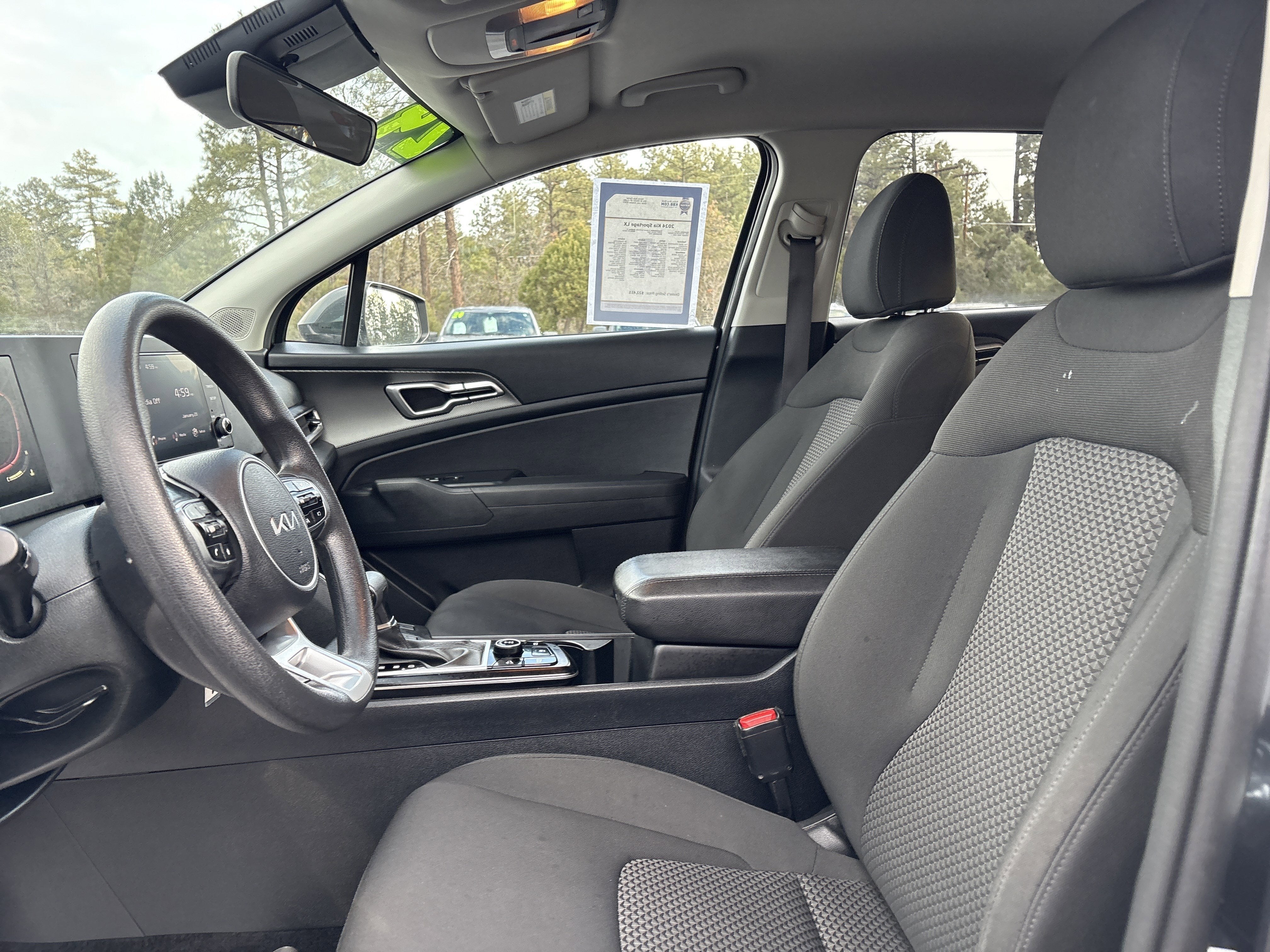 2024 Kia Sportage LX