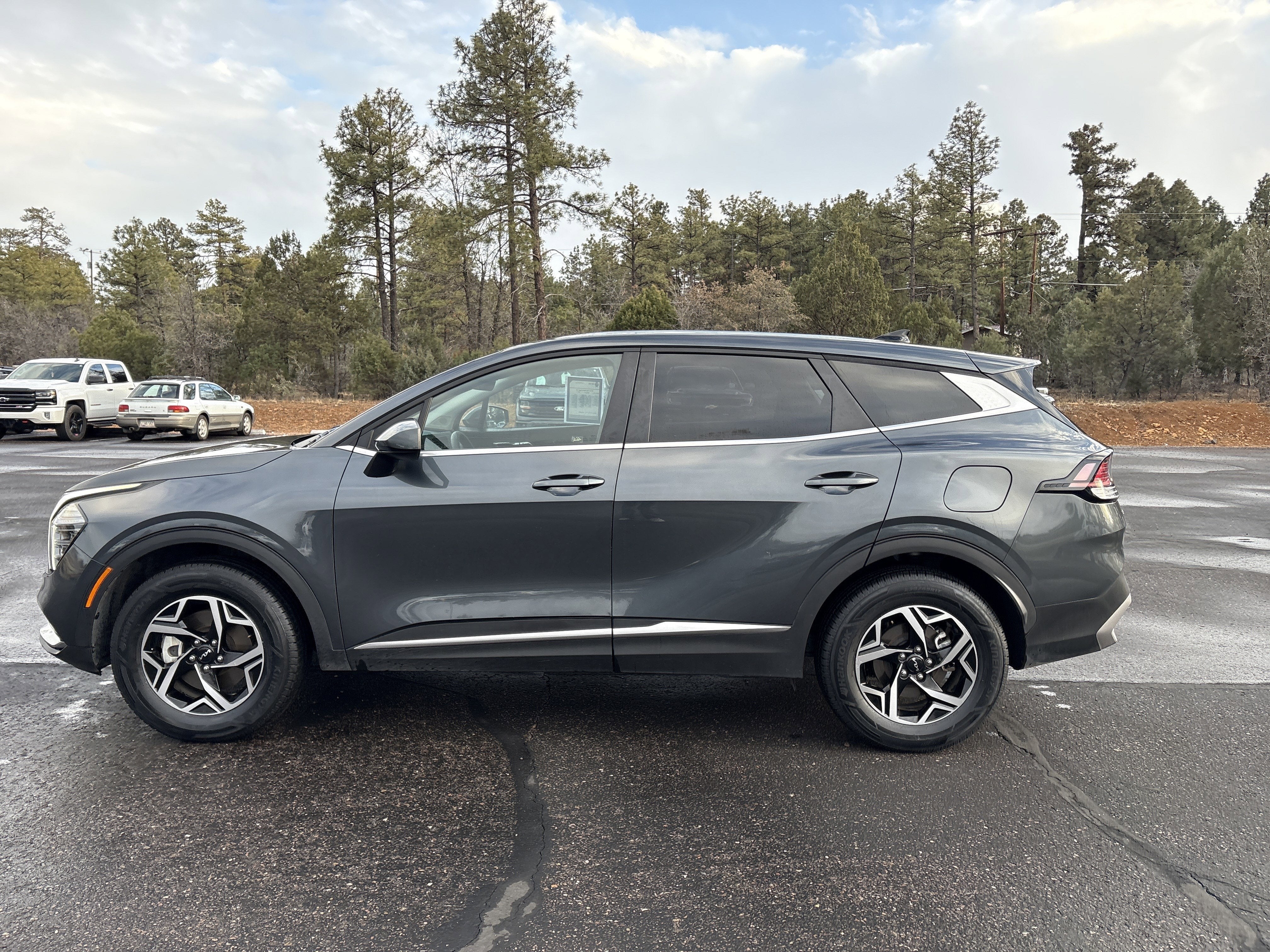 2024 Kia Sportage LX