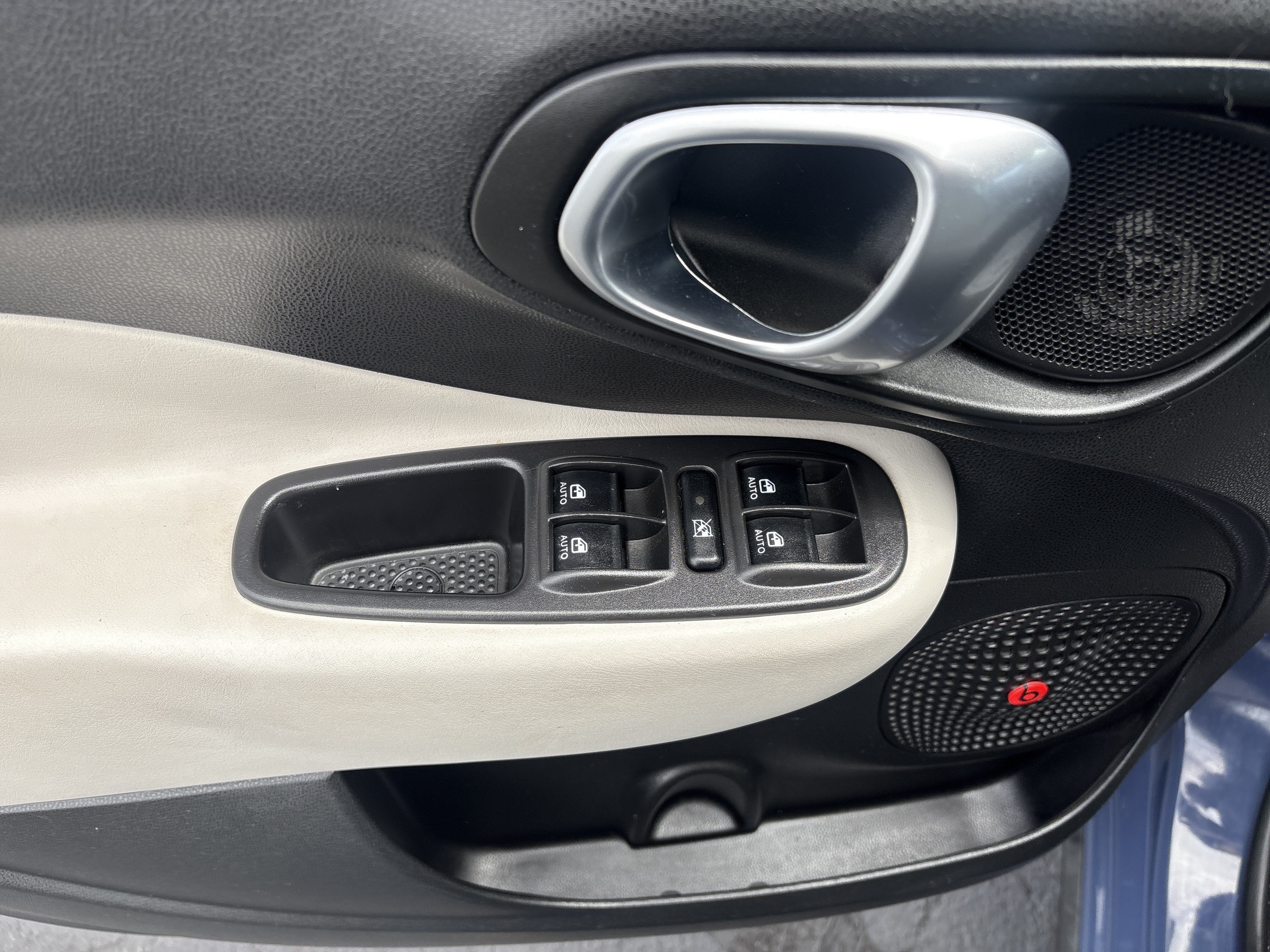 2018 FIAT 500L Trekking