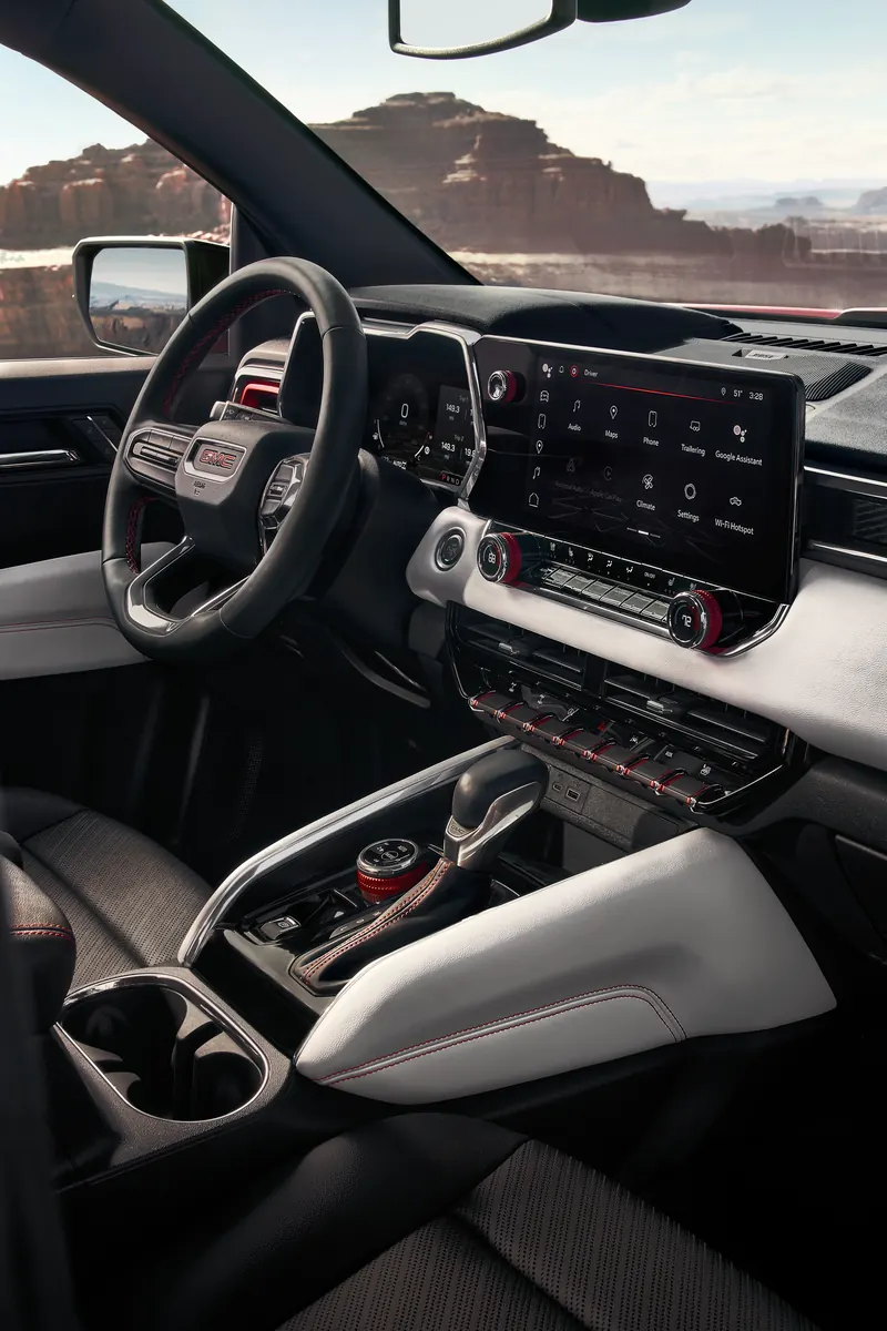 2026 GMC Canyon infotainment system at Horne Auto Center Inc in Show Low AZ
